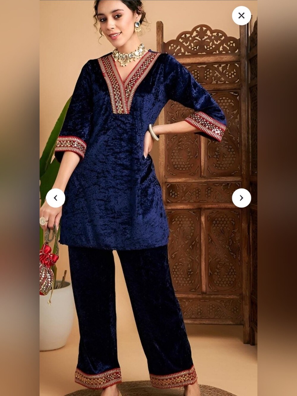 Women’s Navy Velvet Embroidered Tunic & Pants Set Coord Set Small Indian Ethanic